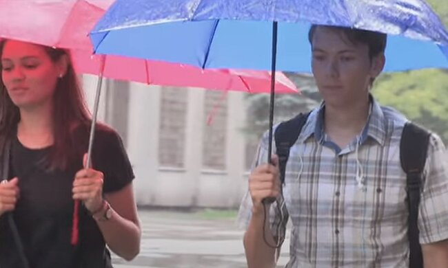 Дождь. Фото: скриншот YouTube-видео