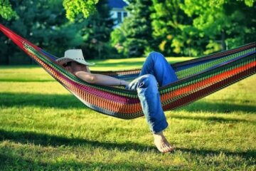 На жаре будем отдыхать днем четыре часа: новый КЗоТ в Украине