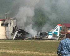 Подробности авиакатастрофы в России: пилоты погибли, борясь за жизнь пассажиров. У них это получилось