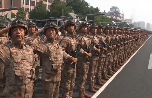 Армія Китаю. Фото: скріншот YouTube-відео