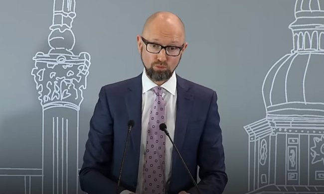 Арсений Яценюк