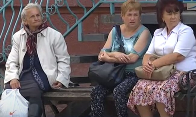 Пенсионерки. Фото: скриншот YouTube-видео