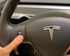 Tesla. Фото: скриншот YouTube