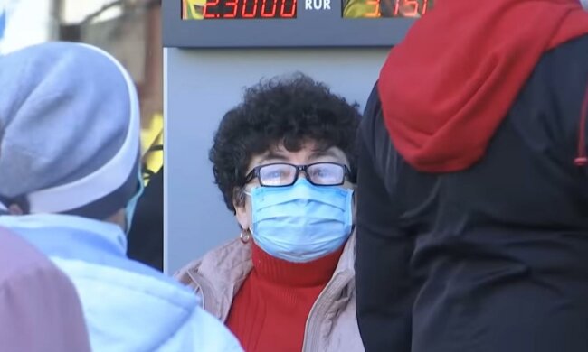 Украинцам рассказали о накопительной пенсии. Фото: скрин youtube