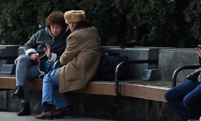 Пенсионеры. Фото: YouTube, скрин