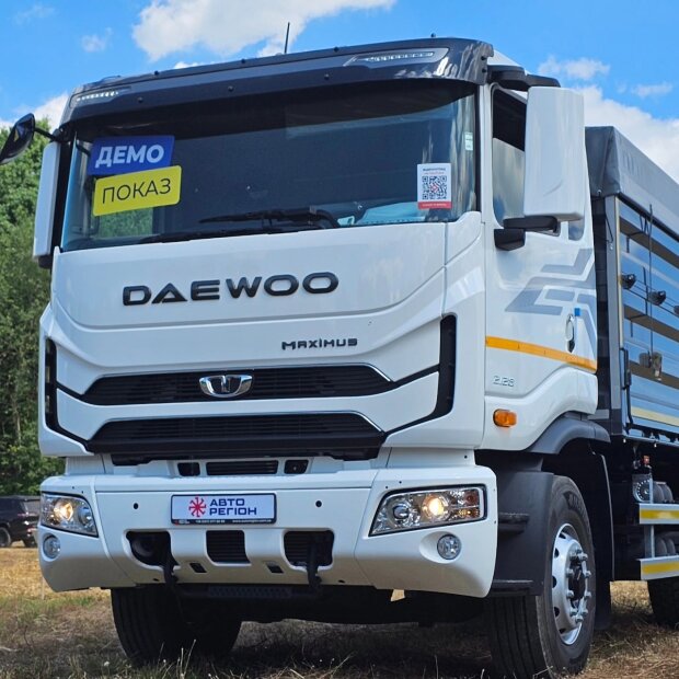 Зерновоз Daewoo Maximus на виставці Агро Львів