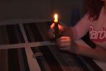 Свеча. Фото: скриншот YouTube-видео