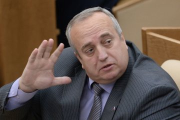 Скандал разгорается: в РФ резко ответили Зеленскому на переименование России