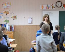 В Украине проверят питание школьников, фото: Скриншот YouTube