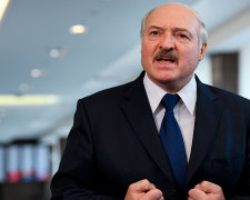 Лукашенко заметно нервничает: призвал белорусов готовиться к войне