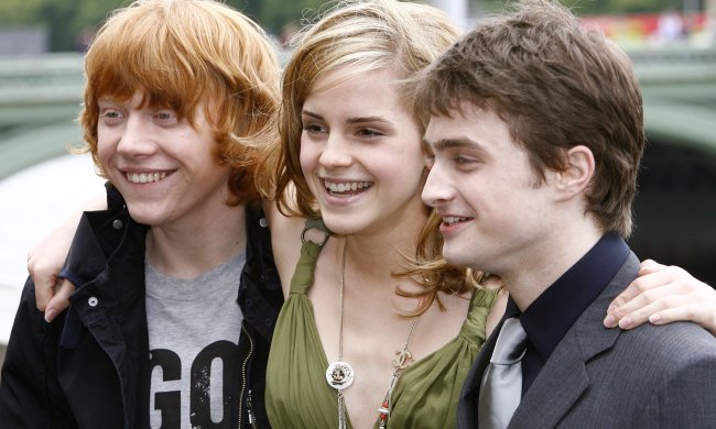 Гермиона сильно изменилась за лето: как сейчас выглядят звезды "Гарри Поттера"