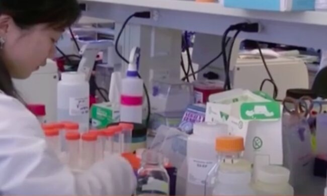 Вакцина. Фото: скриншот YouTUbe