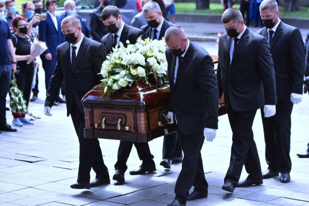 Похороны Алексея Порошенко. Фото: strana.ua