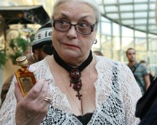 Жену Бари Алибасова срочно забрали в больницу: дочь актрисы поделилась подробностями