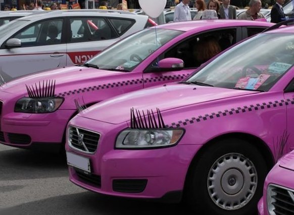 женское такси, фото:916.com.ua