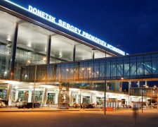 Харьковский олигарх Ярославский решил отстроить аэропорт в Донецке за $ 100 млн