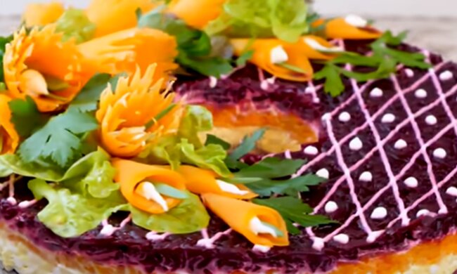 Салат "Селедка под шубой". Фото: скриншот YouTube-видео