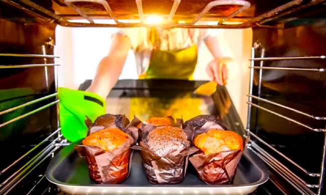 Їжа, кекси, духовка. Фото: YouTube