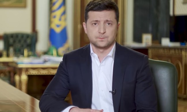 Зеленский подписал закон о рынке земли. Фото: скрин Офис Президента