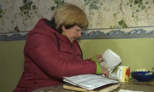 Платежки ЖКУ.  Фото: скриншот YouTube