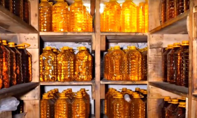 Подсолнечное масло. Фото: скриншот Youtube-видео