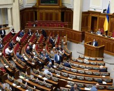 У Зеленского хотят «увольнять» депутатов за прогулы