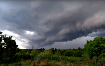 Погода в Украине. Фото: скриншот YouTube-видео.