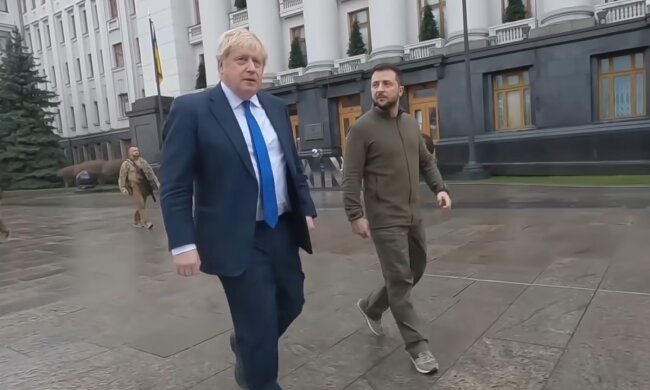 Джонсон і Зеленський. Фото: скріншот YouTube-відео