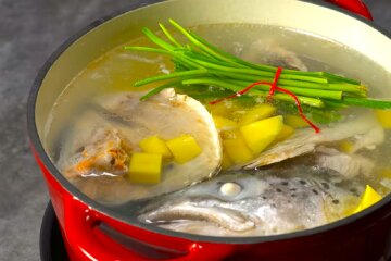 Рибний бульйон. Фото: YouTube