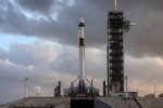 Они и так до орбиты не долетают: США закрыли России космос