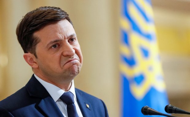 Зеленский озвучил условие снятия блокады с Донбасса