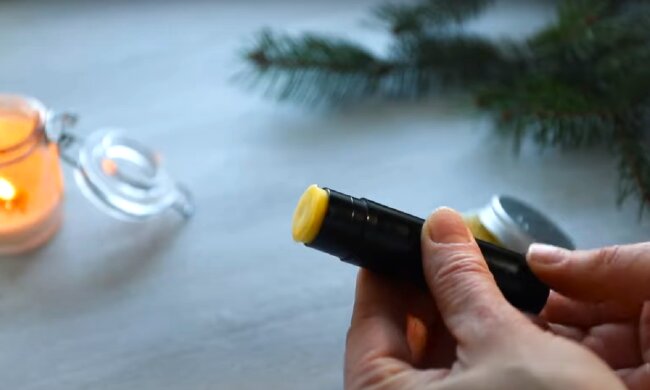 Бальзам для губ. Фото: YouTube