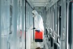 Обработка поезда. Фото: скриншот Facebook