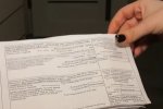 В Черкассах жителям одного из домов насчитали огромные суммы за использованный газ. Фото: YouTube