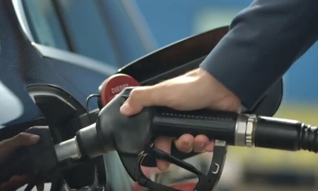 Автозаправна станція. Фото: скріншот YouTube-відео