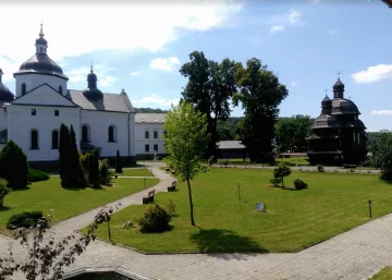 Монастырь в Крехове. Фото: Стена