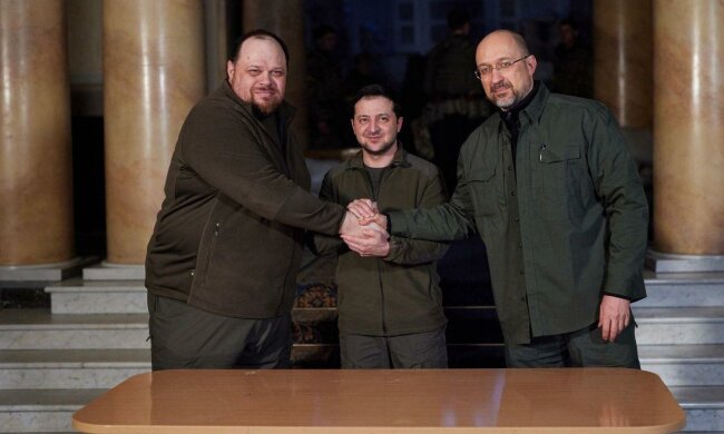 Підписання документу про вступ до ЄС. Фото: Денис Шмигаль