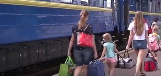 "Для полной безопасности…": "Укрзализныця" просит полицию возобновить сопровождение поездов