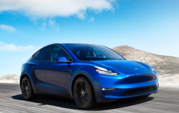 Новый кроссовер от Tesla: что известно о чудо-машине