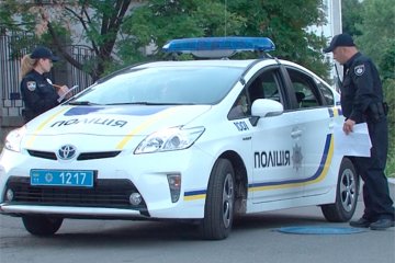 Автомобиль полиции