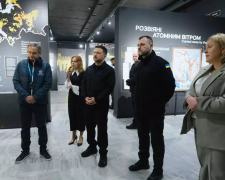 Обновленная экспозиция, уникальные документы и интерактивные пространства: Президент Украины посетил Национальный музей "Чернобыль"