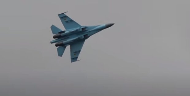 Над Черным морем неспокойно: Россия направила истребителя для перехвата самолета США