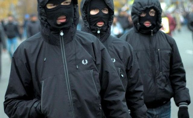 "Призываю, не молчите!": украинцев атаковали черные "регистраторы", люди в панике, теперь можно лишиться всего