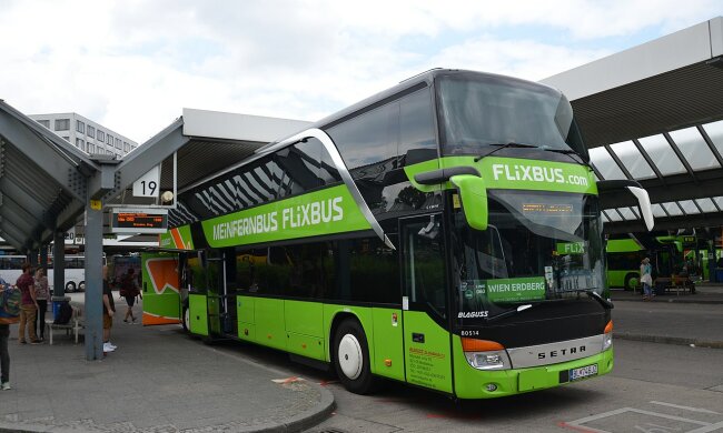 В Украину заходит известный автобусный лоукостер FlixBus. Многие откажутся от поездов