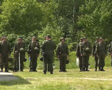 Военные беларуси. Фото: скриншот YouTube-видео
