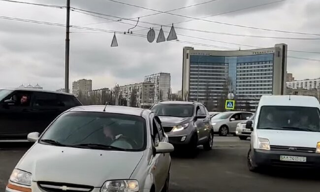 Водіям потрібно сплатити податок на авто: рішення обов'язкове до виконання