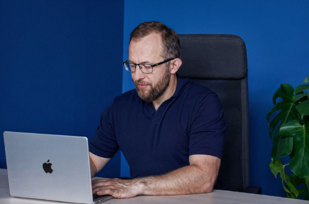 Артем Рудиченко, CEO Slot City о скорости адаптации и о том, что определяет устойчивость команды