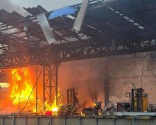 Депо Нової пошти у Харкові після удару дронів