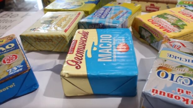"Селянське"," бутербродне" або "екстра": українцям пояснили, як якість масла залежить від його назви