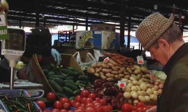 Похрустим только по праздникам: в Украине подскочили цены на огурцы – заморские фрукты и те дешевле